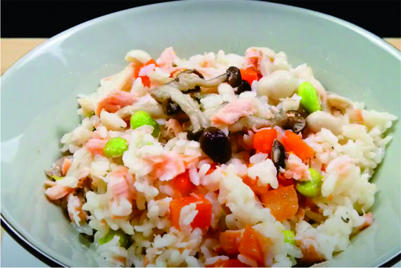W1000YT-鮭魚野菇炊飯